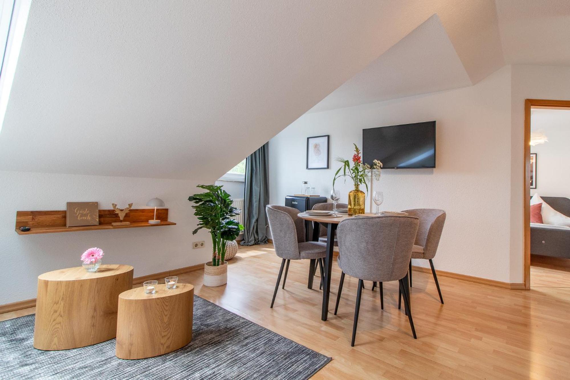 Apartment Sternenhimmel I Aufzug I Stellplatz I Modern Schwarzenberg  Exterior photo